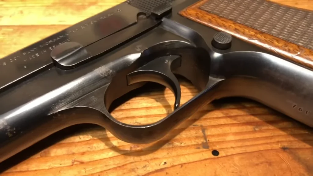 Browning Hi Power review trigger