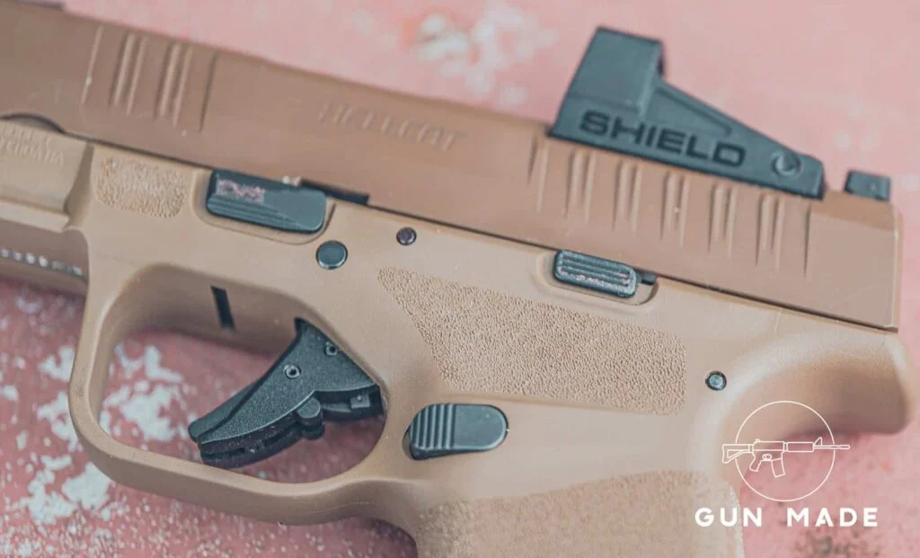 springfield armory hellcat trigger and side view
