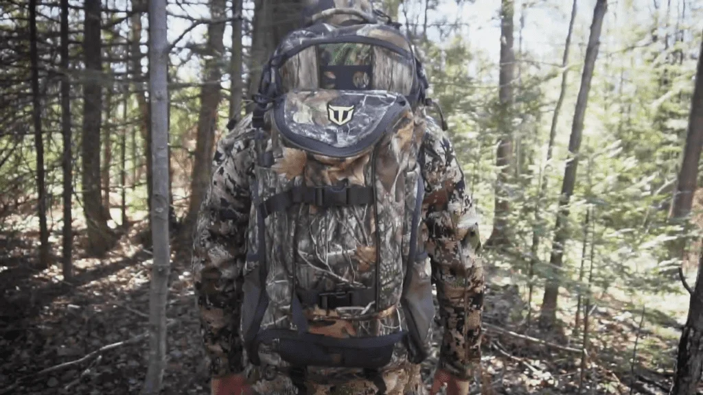 TideWe 3400cu Silent Frame Backpack (3)