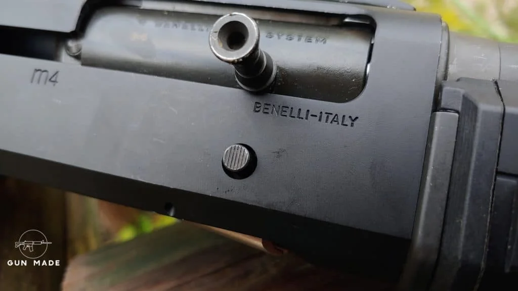 benelli m4 Tiny bolt release