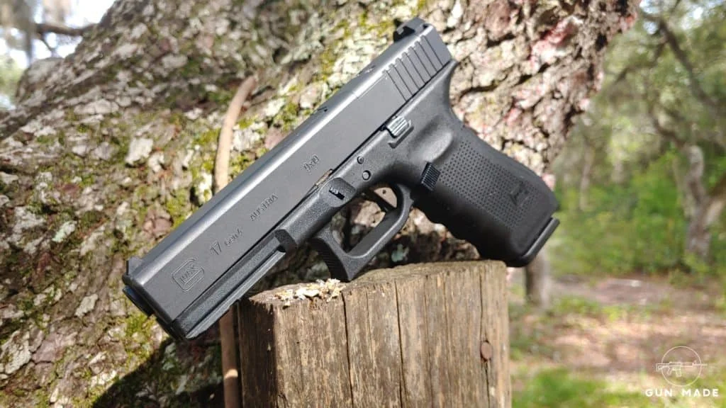 Glock 17 Gen 4 front profile