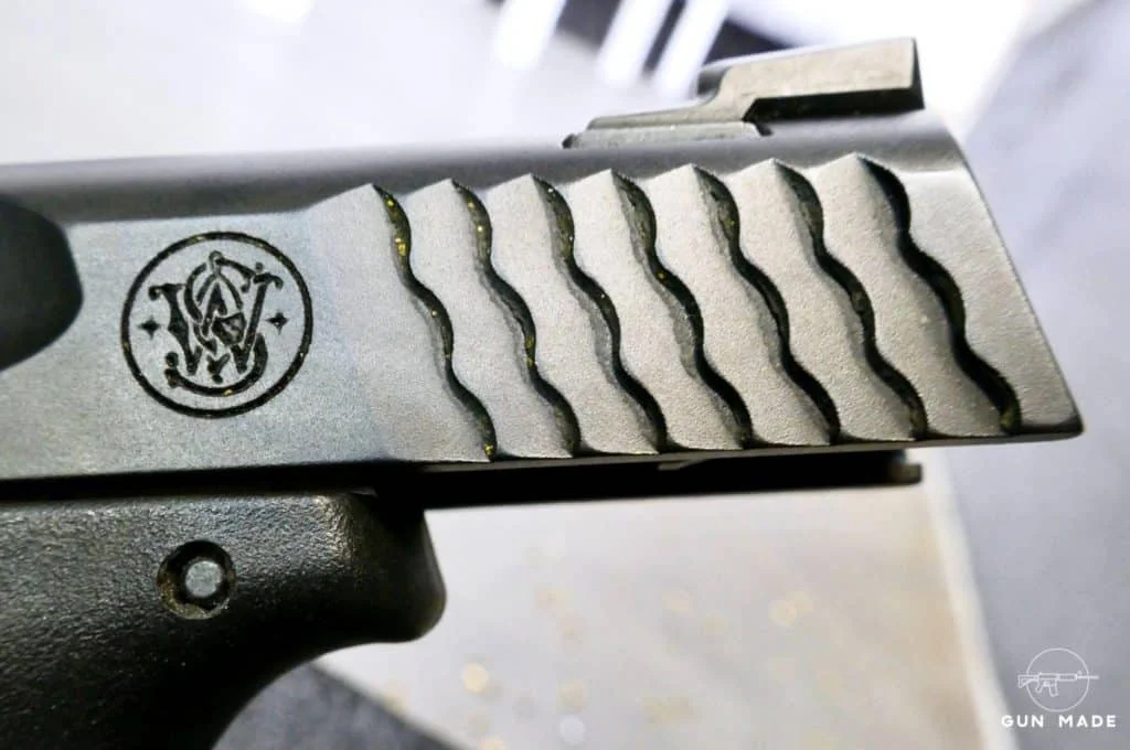 S&W M&P M2.0 slide serrations