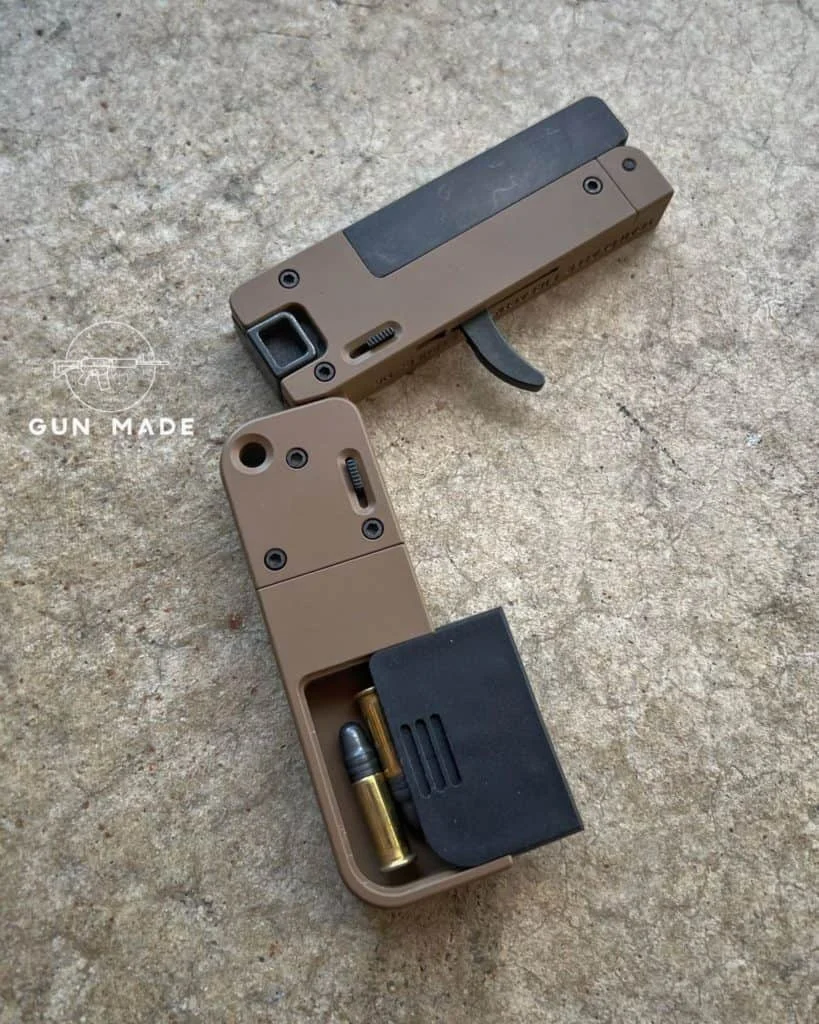 trailblazer lifecard Three extra rounds can be stored within the handle of the gun.