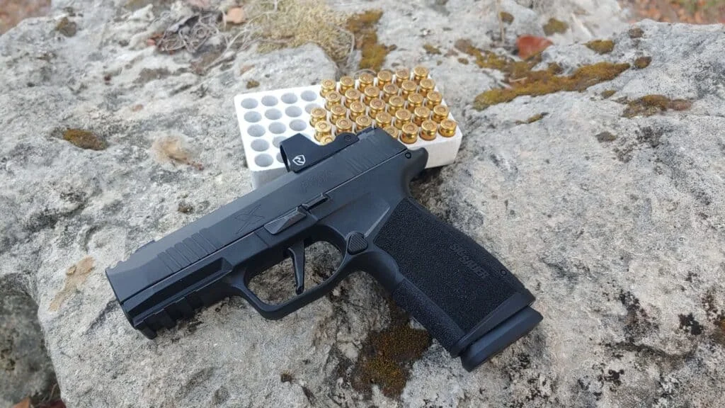 SIG P365 X Macro profile with ammo