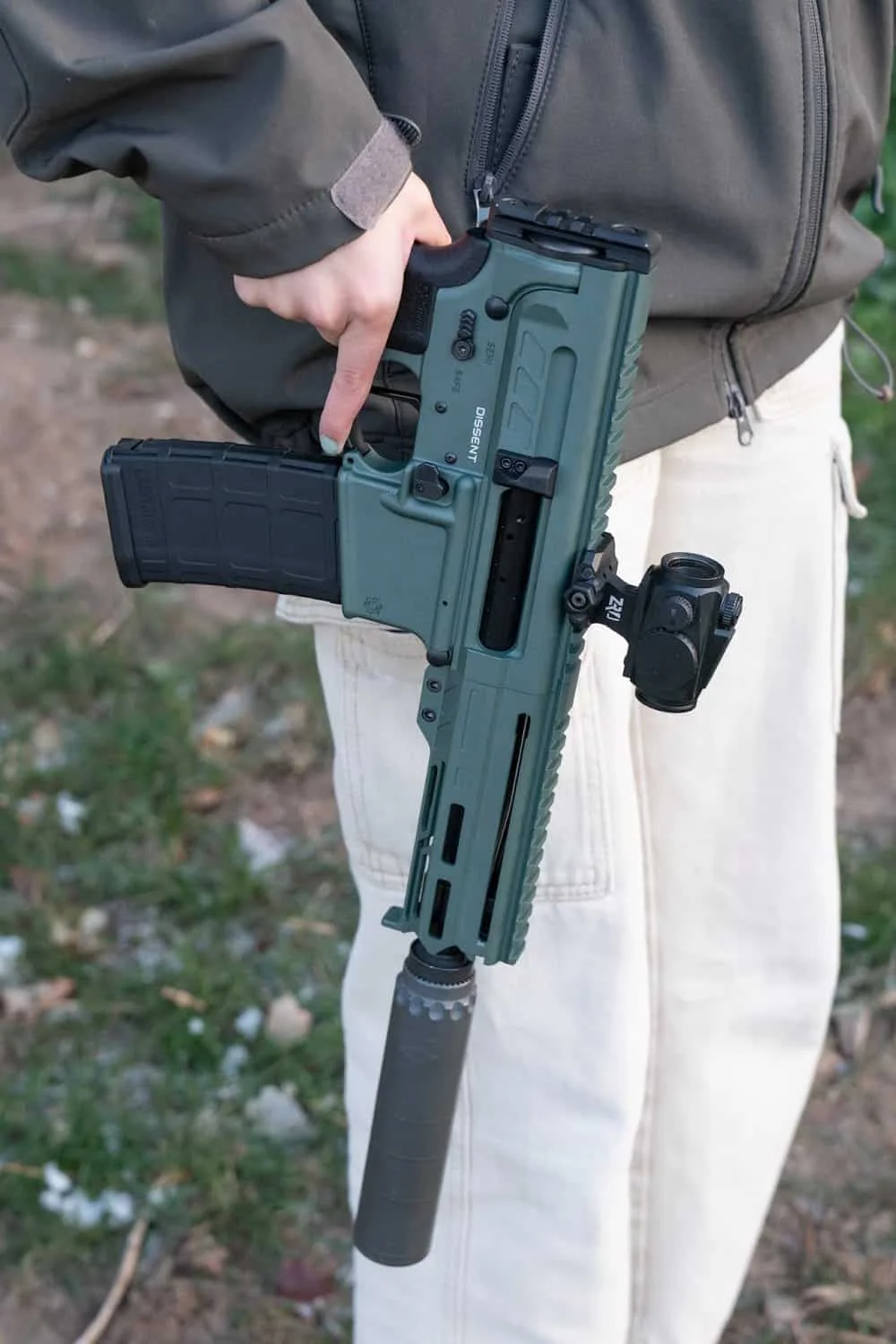 cmmg dissent with suppressor hands on