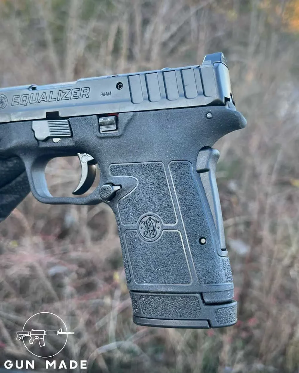 smith wesson Equalizer Grip and Grip Safety