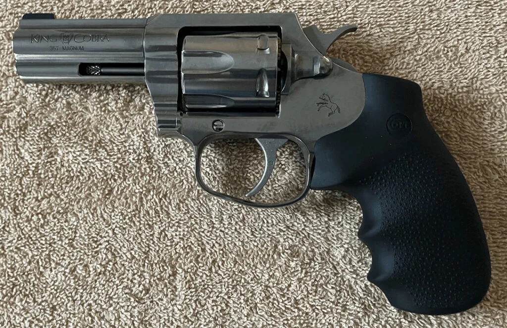 Colt King Cobra Carry DAO