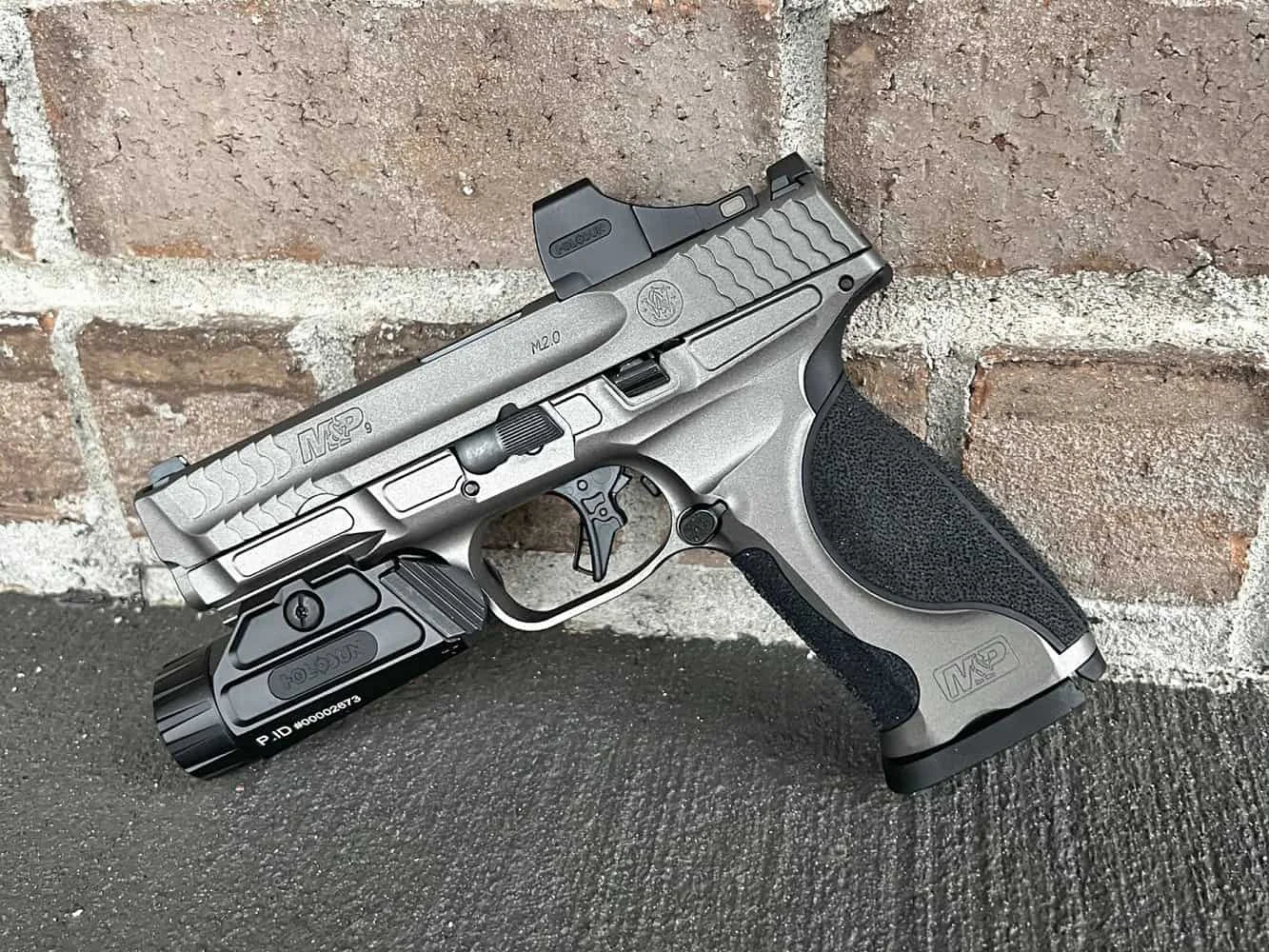 Holosun P.ID (Positive IDentification) Weapon Light mounted on s&w m&p m2.0