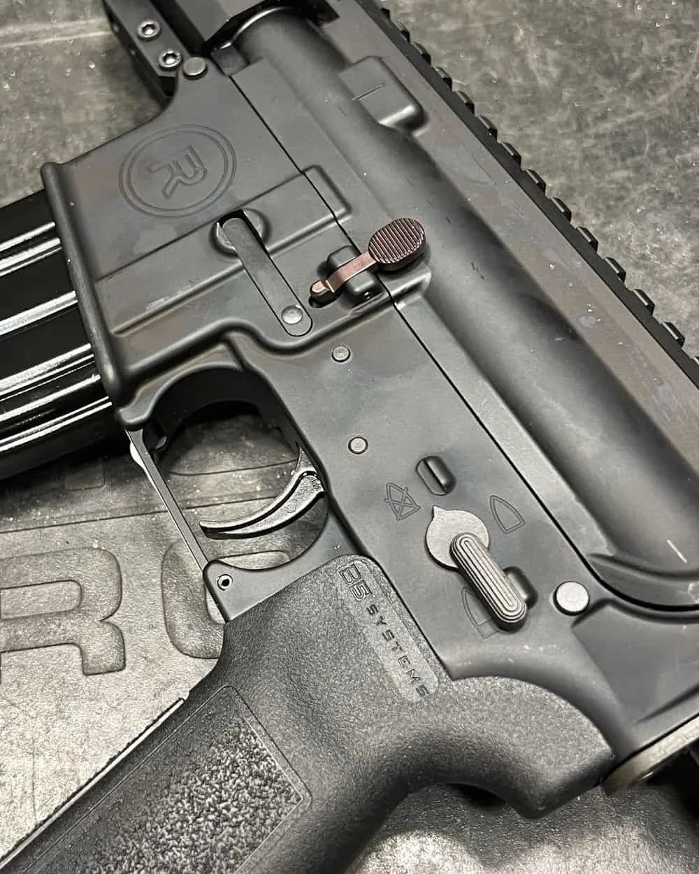 radical firearms ar-15 trigger safety