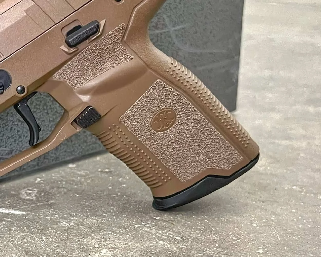 fn five seven grip