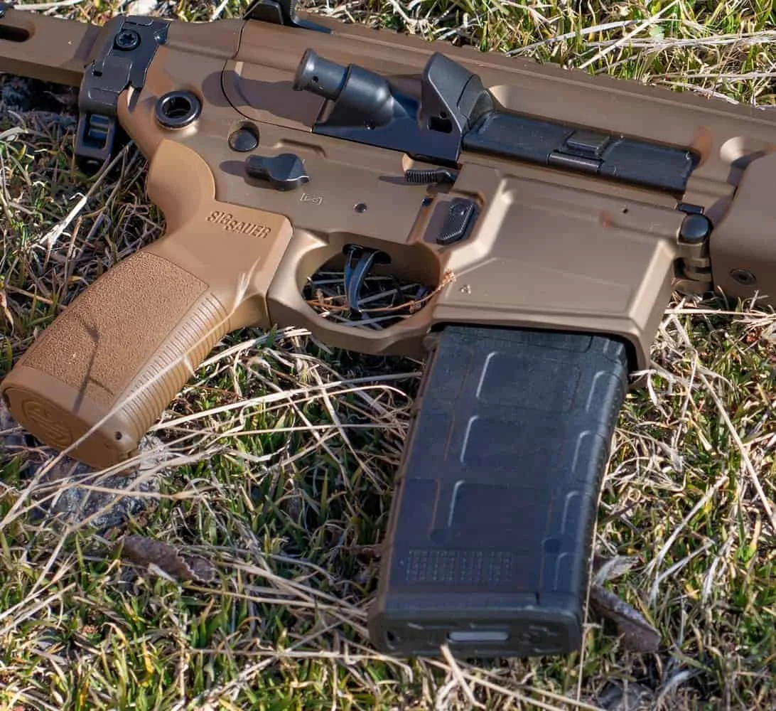 sig sauer mcx spear lt close up trigger grip controls