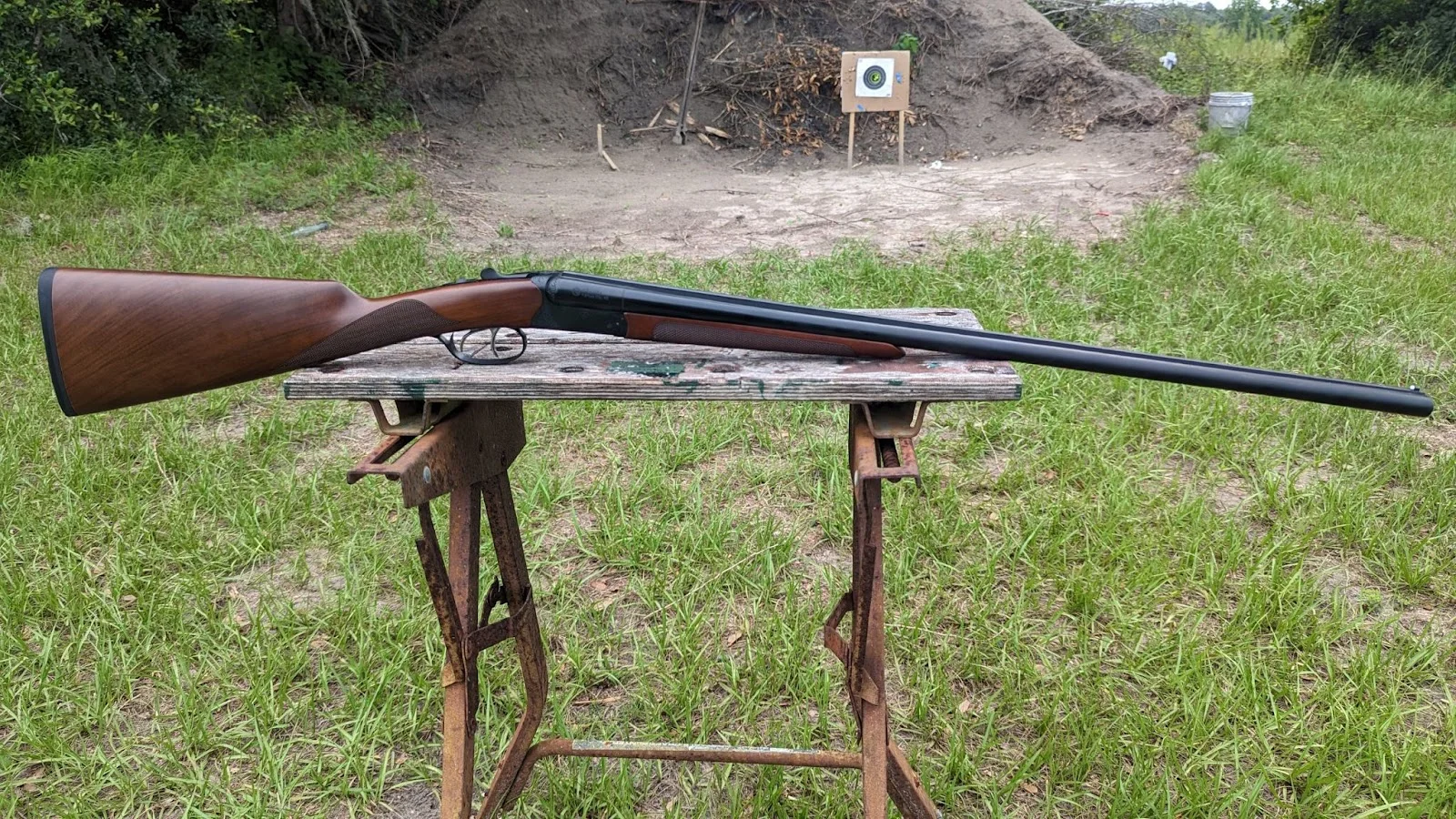 Cz bobwhite g2 laying on table at range