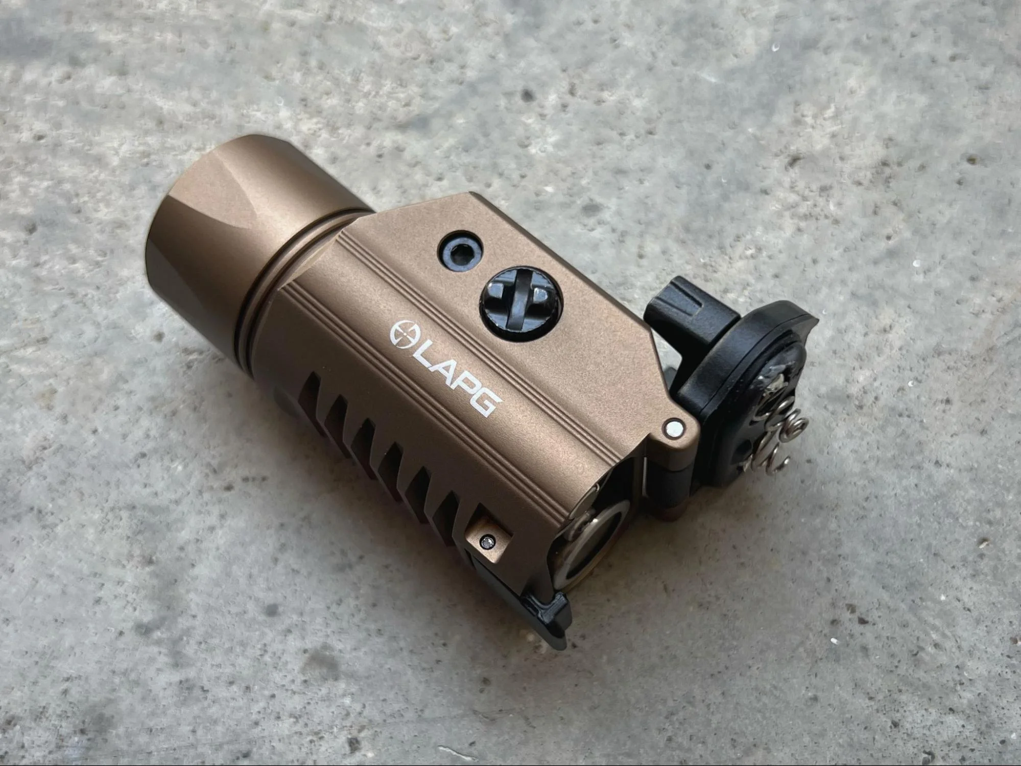 lapg sliderail xwl weapon light close up