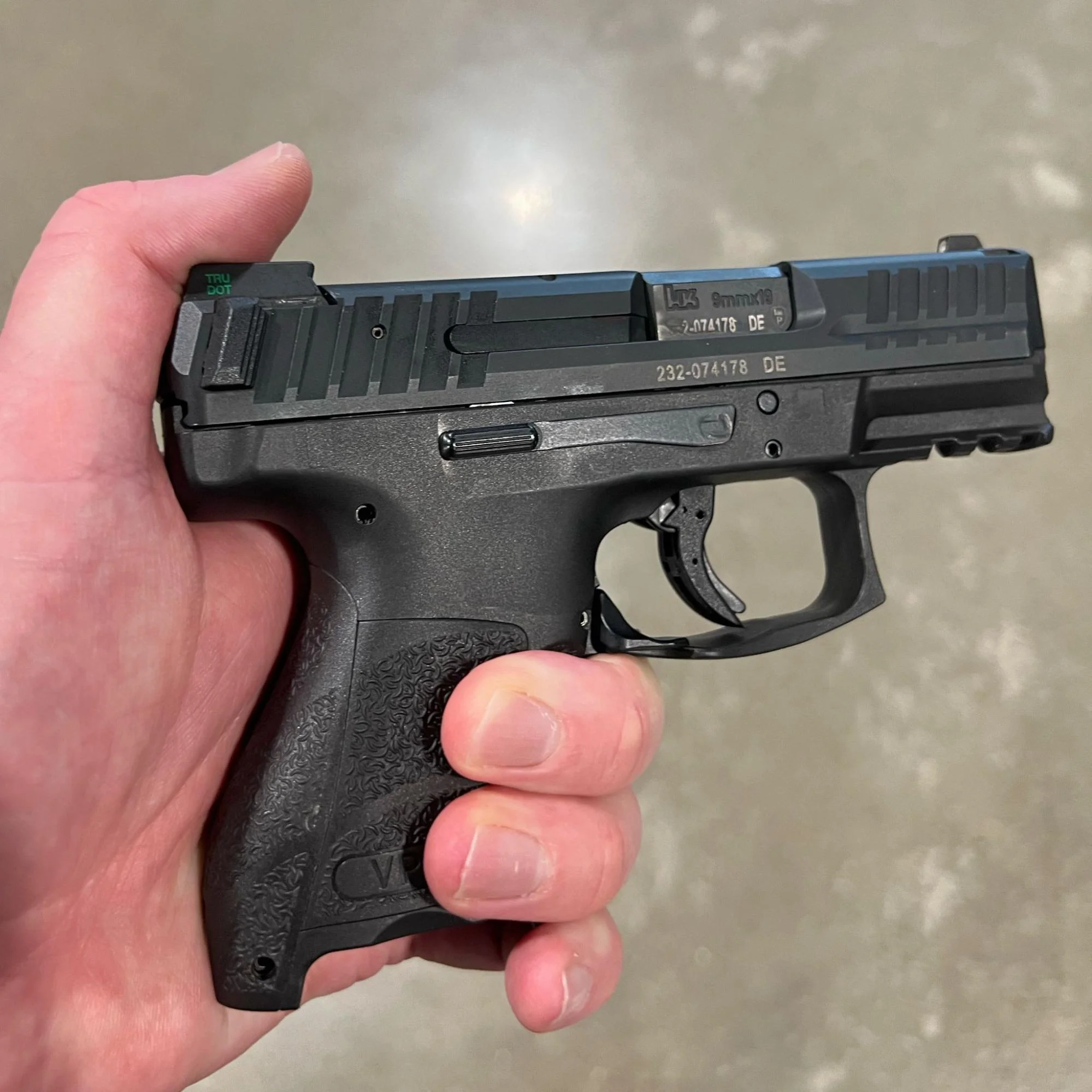 hk vp9sk ambidextrous controls