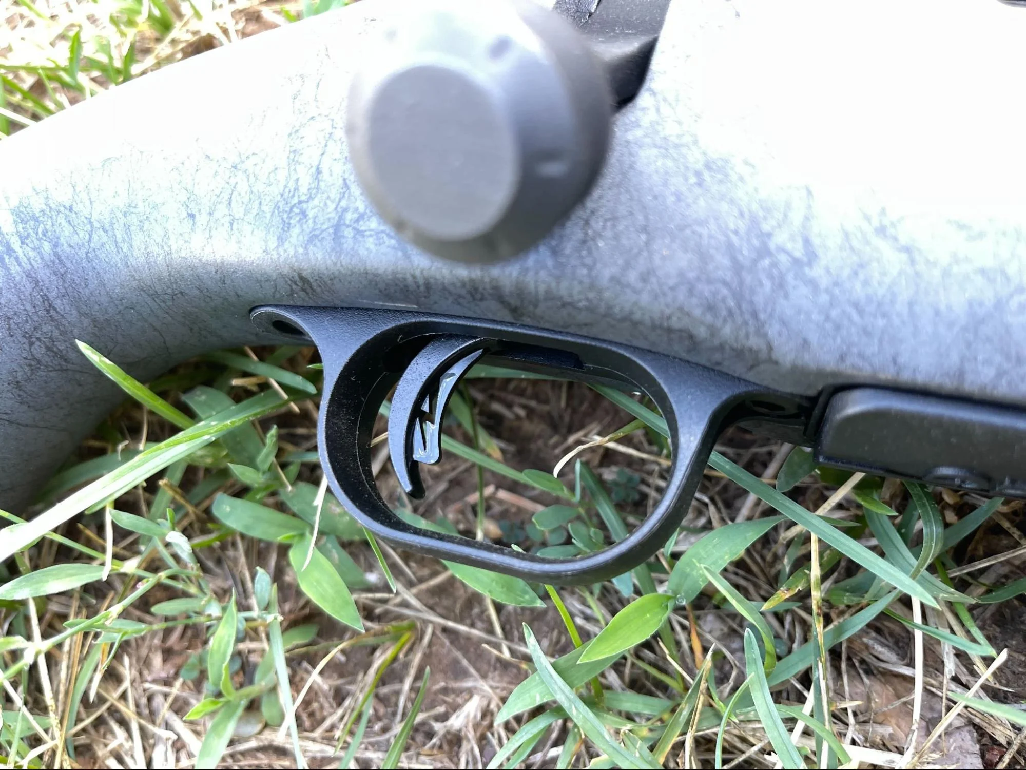 mossberg patriot lr hunter trigger close up