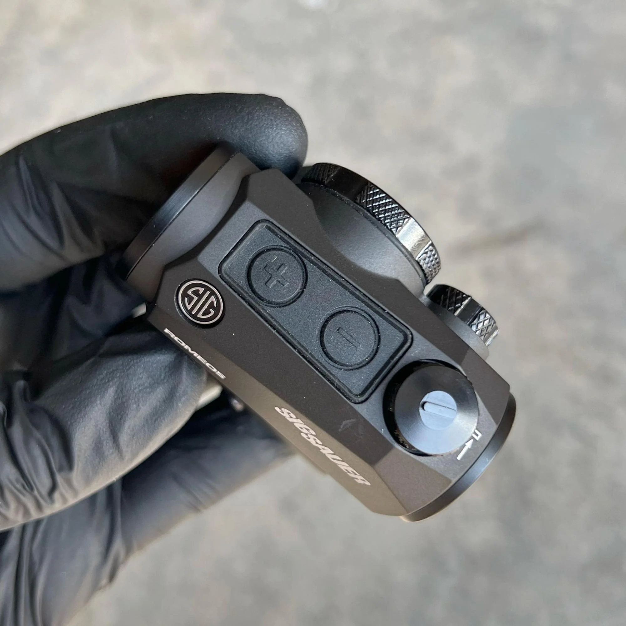 sig sauer romeo 5 controls