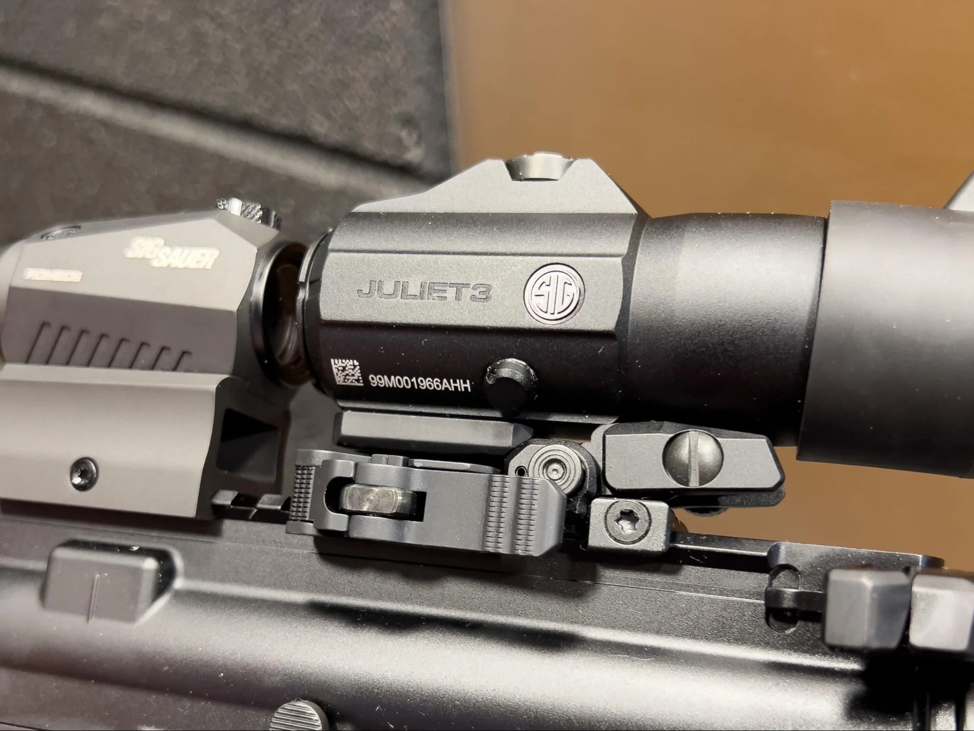 sig sauer romeo 5 juliet3 close up