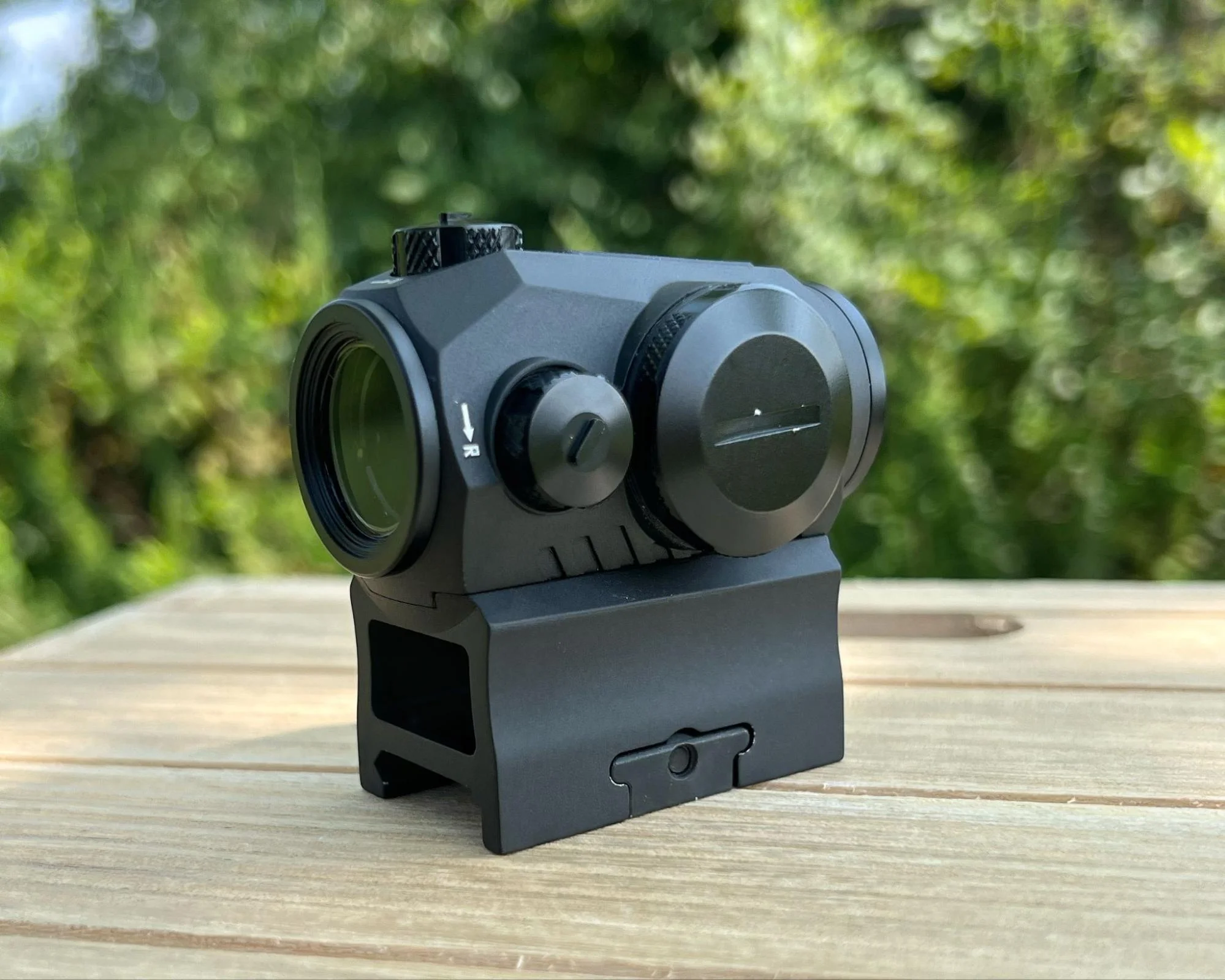 sig sauer romeo 5 outside