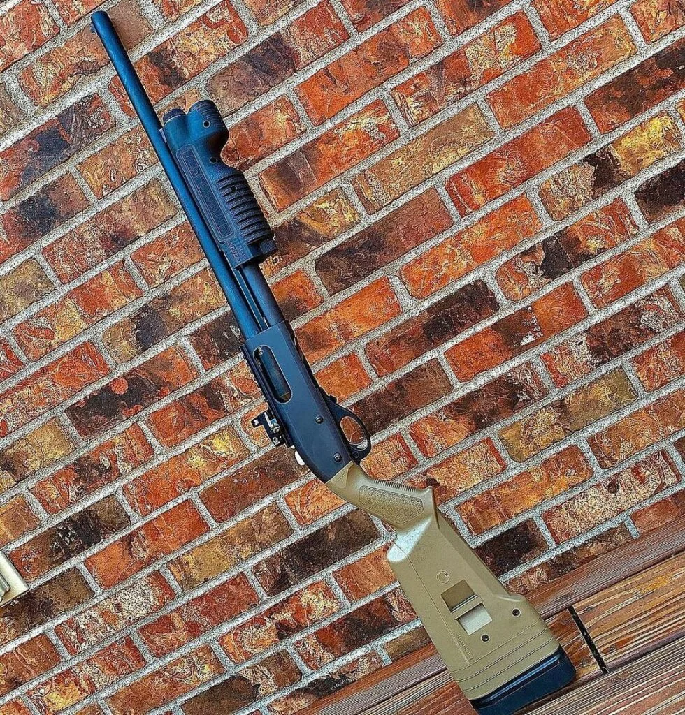 Remington 870 tactical shotgun