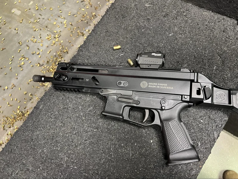 sig sauer romeo5 mounted on grand power stribog