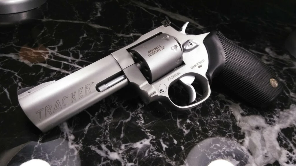 Taurus Tracker 992