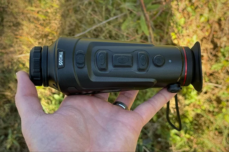 Infinity 105 Monocular hands on