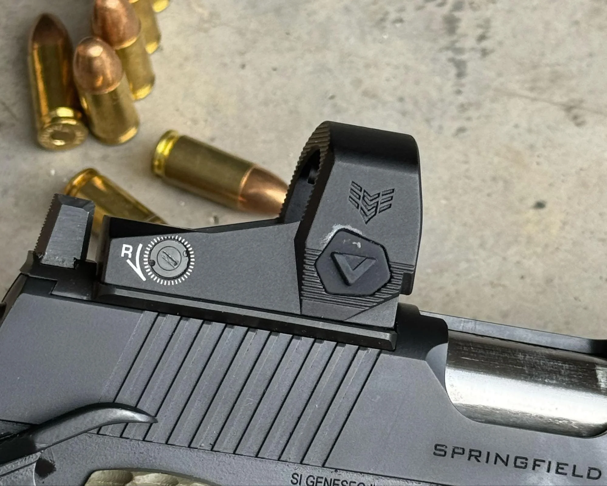 Swampfox Optics Liberty II side view