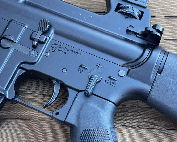 Springfield SA-16A2 controls trigger safety